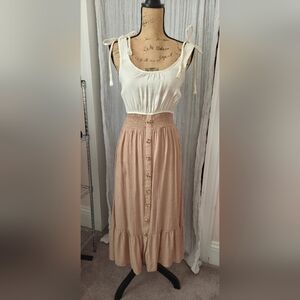 Chic Beige Button-Front A-Line Skirt